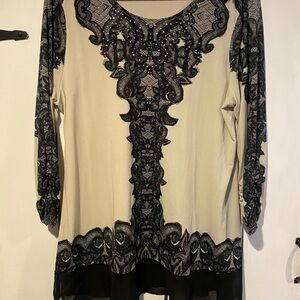Style & Co. Black and Cream Tunic Top
